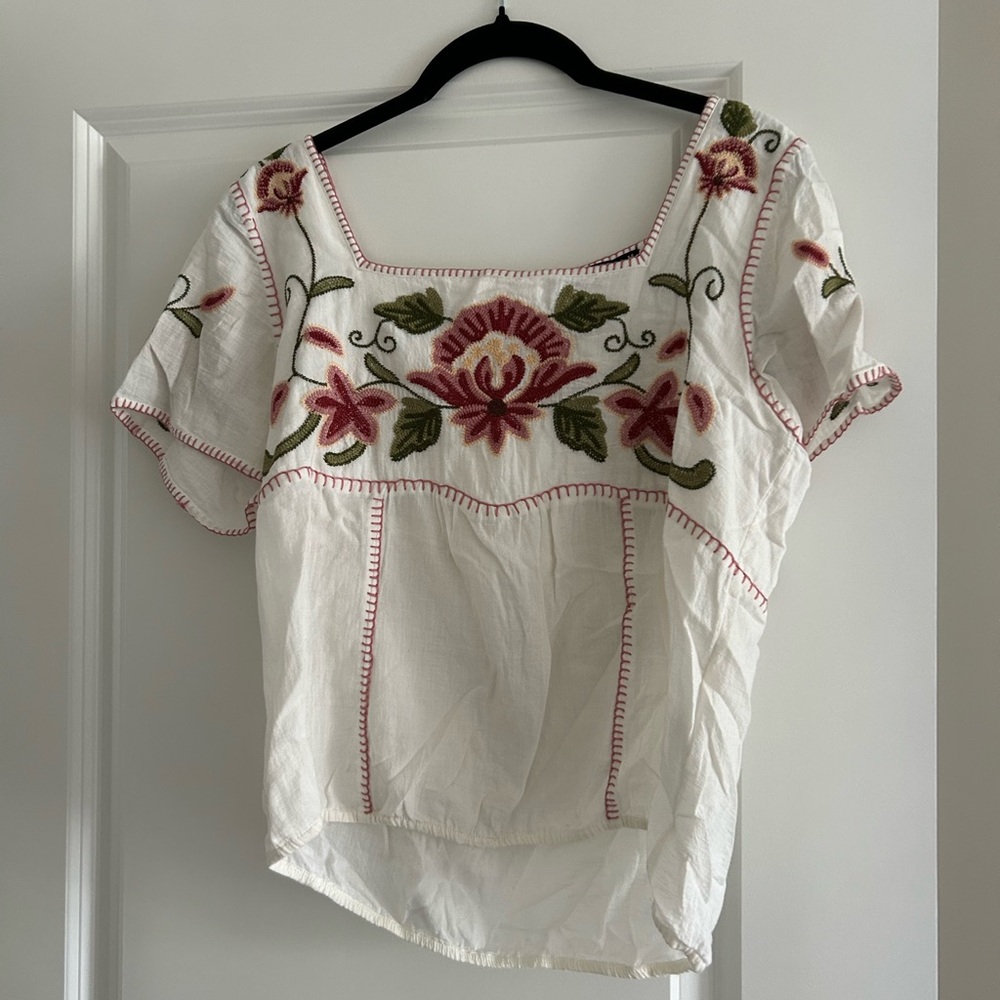 Cute Abercrombie top